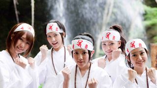 AKB48大島優子、泣の滝修行！意外にも「気持ちがいい！」