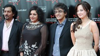 うつ、アル中、自殺をコミカルに描く精神科医が撮った家族の形-エジンバラ国際映画祭