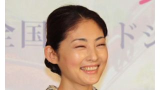 しっとり浴衣姿がまぶしい常盤貴子が、短冊に書いたのはマイケル・ジャクソンへの追悼！