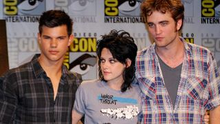 ロバート・パティンソンら『トワイライト～初恋～』のキャストが今年もコミコンに登場！