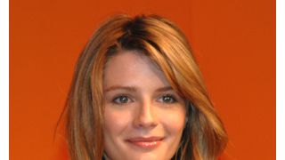 ミーシャ・バートン、精神科を退院！警察官に付き添われ2週間ぶり