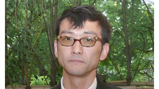 個性派俳優の吹越満、見えない敵との戦いに自作自演で自画自賛!