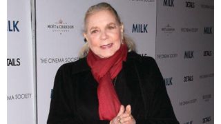 ローレン・バコール、アカデミー賞名誉賞を受賞