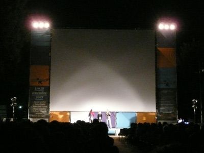 イタリア人が大爆笑！北野武監督『監督・ばんざい!』の野外上映にわくミラノ映画祭