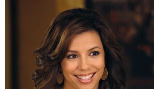 ホットでセクシーな美人女優No.1！「デス妻」ガブリエルのエヴァ・ロンゴリアは私生活でも美人妻No.1？