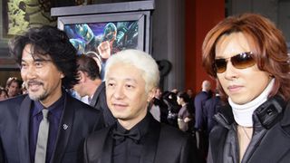 YOSHIKI、映画『ATOM』に泣く…ロサンゼルスでプレミア開催!ファン2,000人がわく
