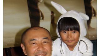 愛らし過ぎる…こども店長こと加藤清史郎がオオカミの着ぐるみ姿でアフレコ収録!
