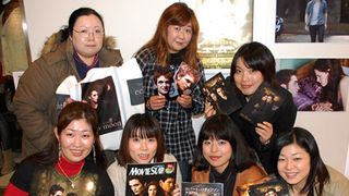 禁断の愛に中毒者続出！『ニュームーン』の1万円上映会にファンが大興奮！