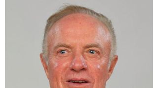 「ラスベガス」のジェームズ・カーン、一度は撤回した離婚を再び申請