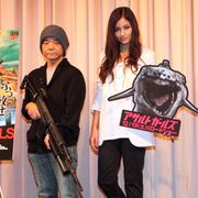 黒木メイサの美しく長い脚をどう処理するか…!?オヤジギャグがウケずヘコんだ押井監督のぼやき…
