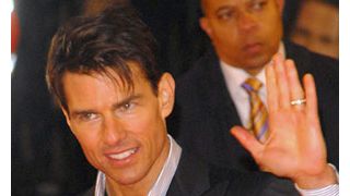 トム・クルーズが電話を盗聴!?雑誌編集者がトムと私立探偵を訴える