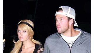 パリス・ヒルトン、恋人ダグからのクリスマスプレゼントはダイヤモンド！ツイッターで報告