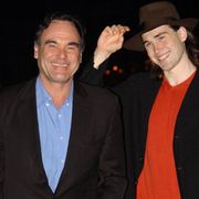 オリヴァー・ストーンの息子、ジョン・F・ケネディの妹を題材にした映画で監督デビュー