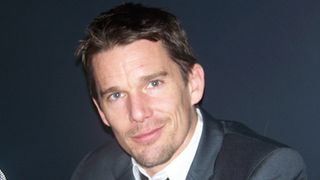 バンパイアだけど暴力がキライ！人間らしいバンパイアを演じるイーサン・ホークを直撃