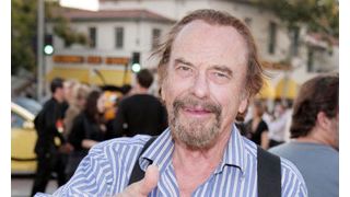 拳銃片手に銀行に押し入ったリップ・トーン、リハビリ施設に入院