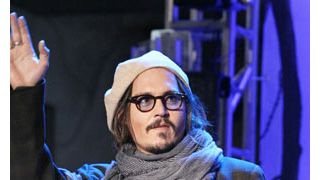 ジョニー・デップのサプライズ登場にL.A.で3,000人が大熱狂！『アリス・イン・ワンダーランド』イベント