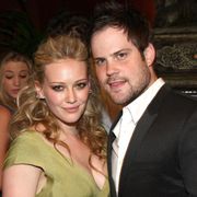 ヒラリー・ダフ、アイスホッケー選手と婚約