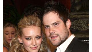 ヒラリー・ダフ、アイスホッケー選手と婚約