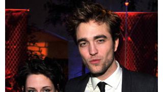 『トワイライト』のロバート・パティンソン、クリステン・スチュワートとの交際を認める