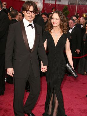 ジョニー・デップ、事実上の妻とついに共演　映画でも恋人役　ジョニーが明かす
