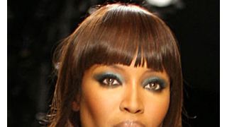 ハイヤーの運転手をなぐったナオミ・キャンベル、罪には問われず