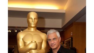 日本の警察から監督に逮捕状も出ている問題作イルカ漁描く『ザ・コーヴ』アカデミーで上映