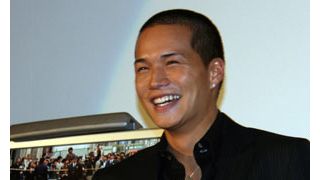 市原隼人の目がウルっ…!『猿ロック』前売り券ナンバーワンの安城市の観客が熱烈歓迎!