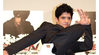 人気ゲーム「鉄拳」実写映画版がジャパンプレミア！風間仁を演じるジョン・フーはゲームのキャラそのもの！