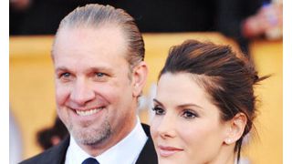 サンドラ・ブロックとジェシー・ジェイムズは仮面夫婦？