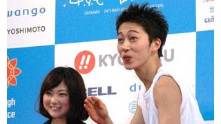 はんにゃ金田、女性とちびっこに大人気！衣装を変えてレッドカーペットを2度歩く！1度目はガッチガチ