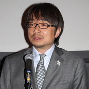 本木雅弘の長女・内田伽羅が『おくりびと』の脚本家・小山薫堂の3D映画に出演!瞳が印象的な美少女でフルート演奏も披露!