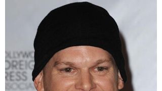 ガン治療で髪が抜けたマイケル・C・ホール、新作映画では約100万円のカツラを使用