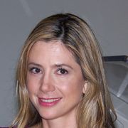 クエンティン・タランティーノとの交際経験もあるミラ・ソルヴィノ、女優になったきっかけは天安門事件!