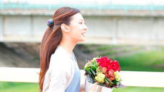 北川景子が選んだ花束があなたの手に! 淡いピンクの優しさあふれる仕上がりに!