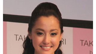 沢尻エリカ、離婚の意思「家族仲介の下、協議に入っております」公式サイトにコメント