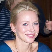 ナオミ・ワッツ、パートナーとの別れ話はただのうわさ!新作映画のインタビューで彼を絶賛!