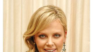 シャーリーズ・セロン、母のアドバイスでプライバシーを重視