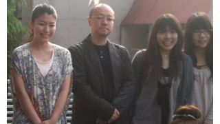 成海璃子が観客をお見送り!映画の舞台、愛媛県四国中央市で凱旋舞台あいさつを敢行