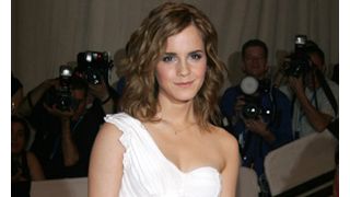 エマ・ワトソンのヌード写真流出事件で欧米メディアが大騒ぎ！スポークスマンが「もちろん偽造です」