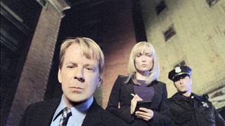 見た目にこだわるブルース・ウィリス、若いブロンドが好き!?