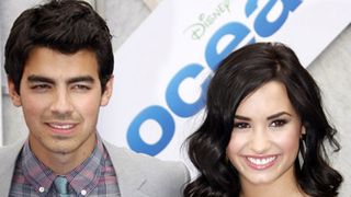 ディズニーの人気アイドル、デミ・ロヴァートがジョー・ジョナスと破局