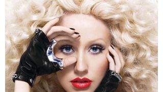 クリスティーナ・アギレラの初出演映画『バーレスク』が12月18日に日本公開決定！