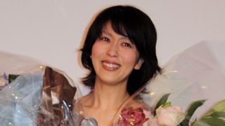 松たか子、33歳のサプライズ誕生日祝いに思わず涙!『告白』世界公開続々決定、ハリウッドリメイクオファー殺到!