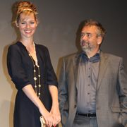 リュック・ベッソン、美脚美女ヒロインと共に日本のファンに新作を初お披露目!北野武監督のことも絶賛!