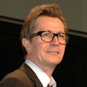 ゲイリー・オールドマン、ジョン・ル・カレのスパイ小説の映画化へ出演