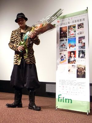 上海で大歓声！市原隼人が登場した『猿ロック』チケットは30分で完売！上海国際映画祭
