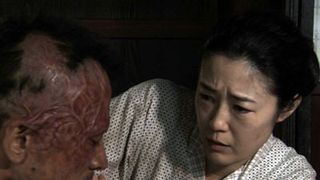 反戦映画『キャタピラー』沖縄で長蛇の列!若松監督が観客の「作ってくれてありがとう」に感激