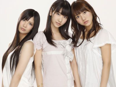AKB48から新ユニットが誕生！「フレンチ・キス」は柏木由紀、高城亜樹、倉持明日香で！