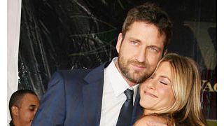 独占解禁!ジェニファー・アニストン&ジェラルド、ラブラブインタビュー動画