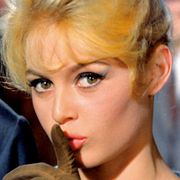 美とエロスの女神!50年代最大のセックスシンボル、ブリジット・バルドー「裸で御免なさい」ほか上映の20年ぶりの映画祭!